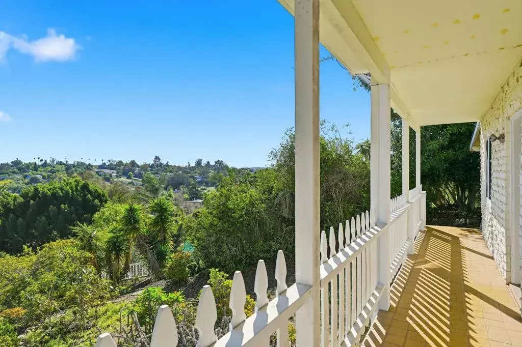 Vista, CA 92081,1144 Prospect Place