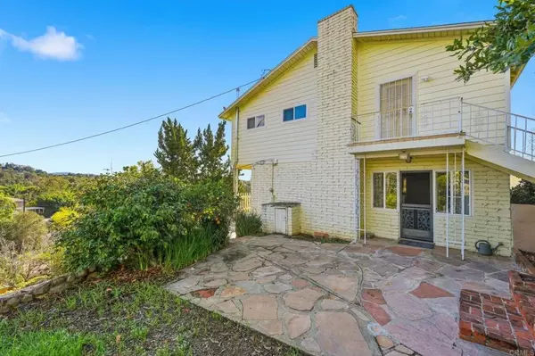 Vista, CA 92081,1144 Prospect Place