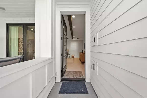 1603 San Remo Place #105, Encinitas, CA 92024