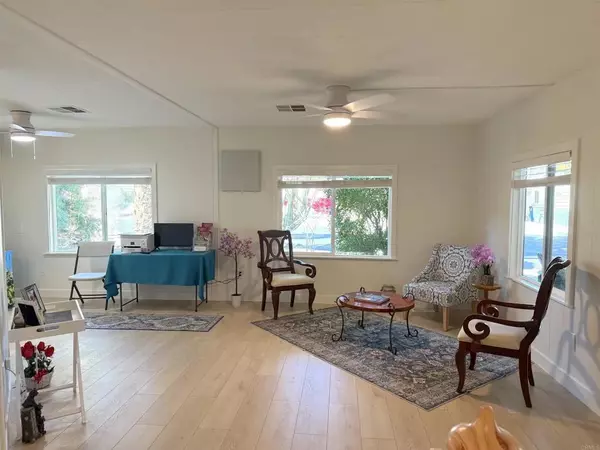 Borrego Springs, CA 92004,1010 Palm Canyon #324