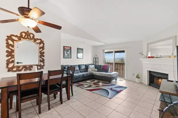 Escondido, CA 92026,1257 Soria