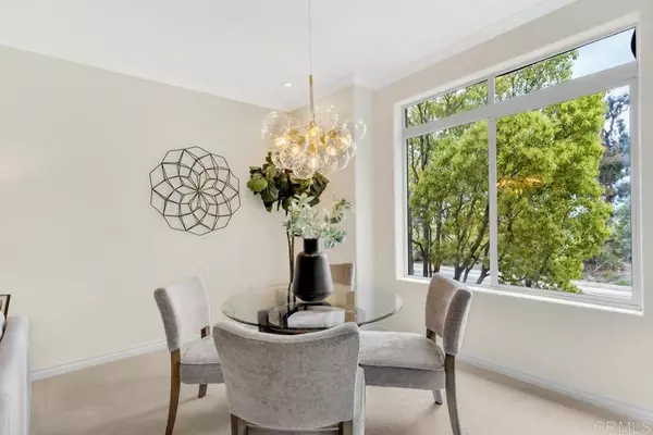 La Jolla, CA 92037,9253 Regents Road #A203