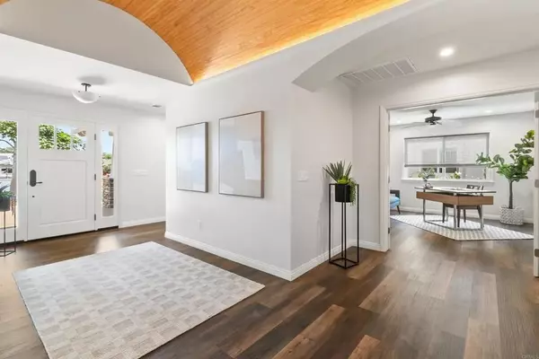 Carlsbad, CA 92008,5183 El Arbol Drive