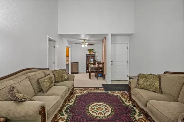 Escondido, CA 92026,1350 N Escondido Boulevard #22