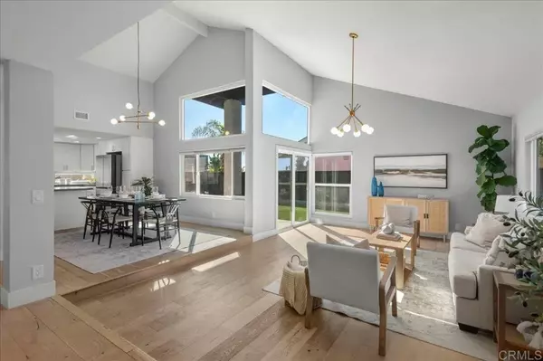 Carlsbad, CA 92009,7310 Esfera Street