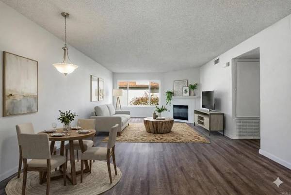 Santee, CA 92071,9829 Caspi Gardens Drive #6