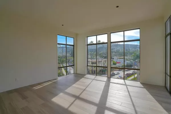 La Jolla, CA 92037,2130 Vallecitos #442