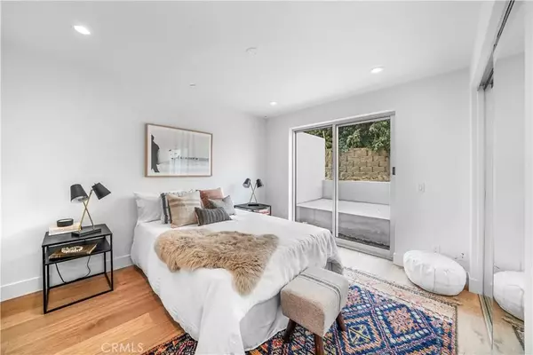 3924 E Coast Highway, Corona Del Mar, CA 92625
