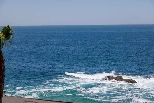 Laguna Beach, CA 92651,31755 Coast #105