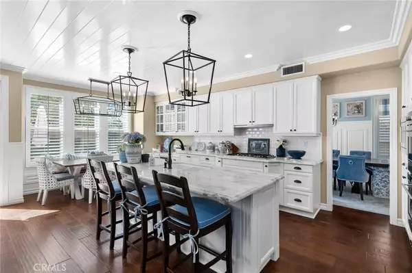 Newport Beach, CA 92660,11 Regents