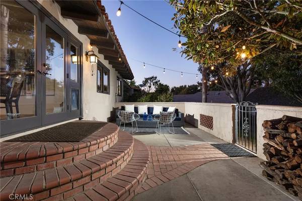 Newport Beach, CA 92660,409 Vista Grande