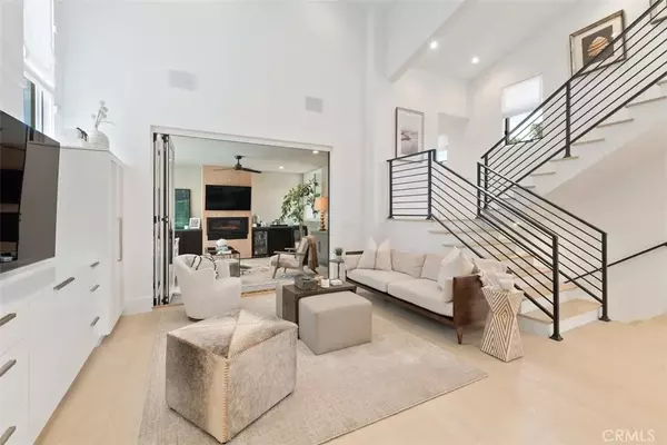 428 Fernleaf, Corona Del Mar, CA 92625