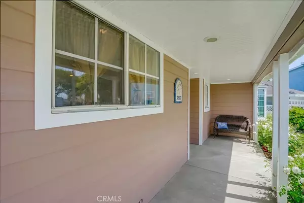 Long Beach, CA 90815,2512 Palo Verde