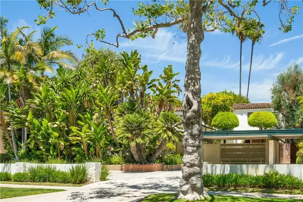 Beverly Hills, CA 90210,718 Walden Drive