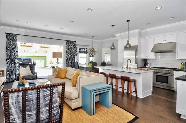 Newport Beach, CA 92663,413 38th Street