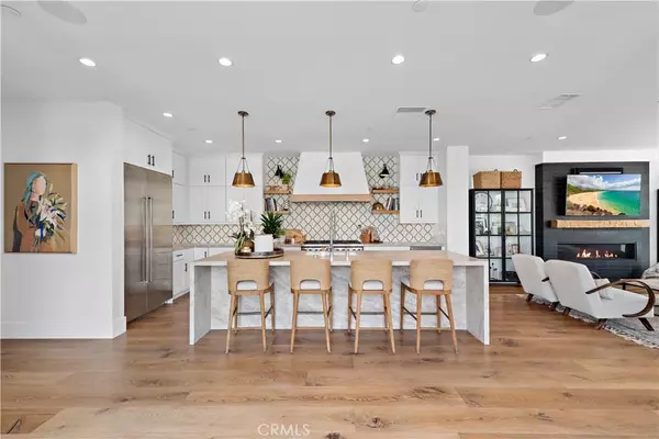 Corona Del Mar, CA 92625,520 Acacia Avenue