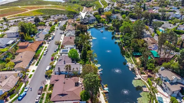 Newport Beach, CA 92660,2215 Heather Lane