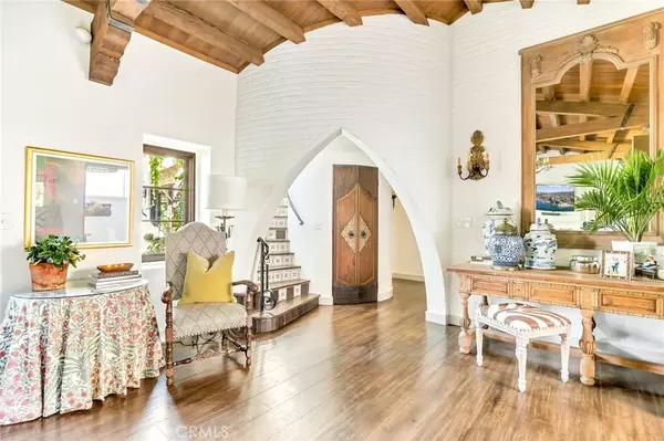 Corona Del Mar, CA 92625,541 Hazel Drive