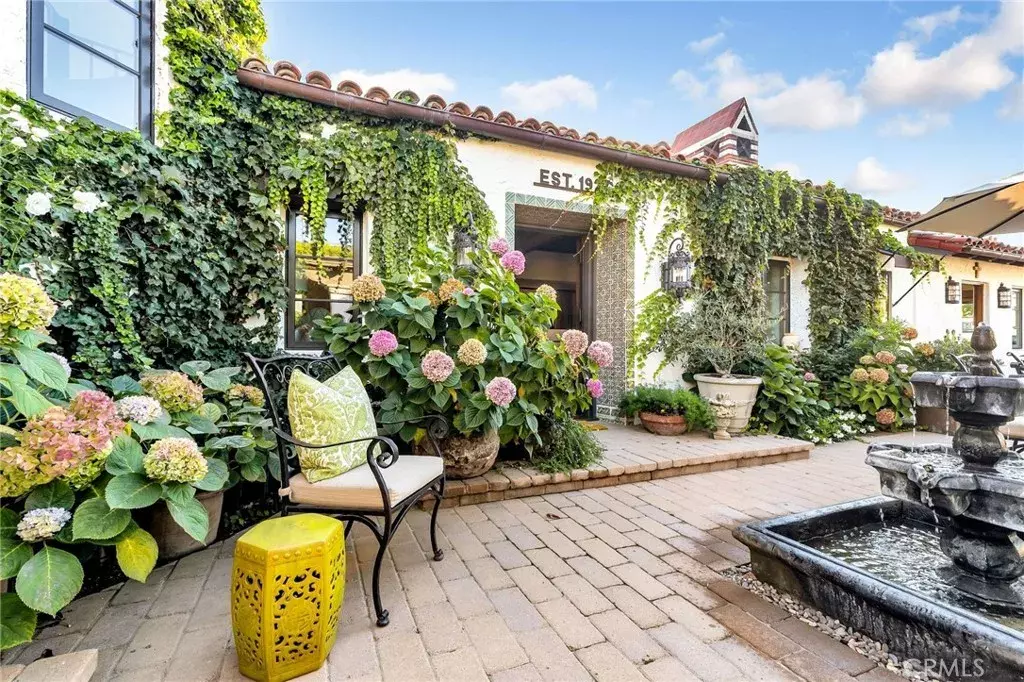 Corona Del Mar, CA 92625,541 Hazel Drive