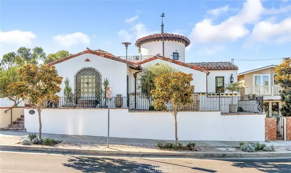 Corona Del Mar, CA 92625,541 Hazel Drive