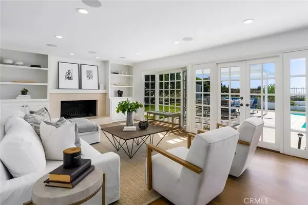 Corona Del Mar, CA 92625,1543 Sandcastle Drive