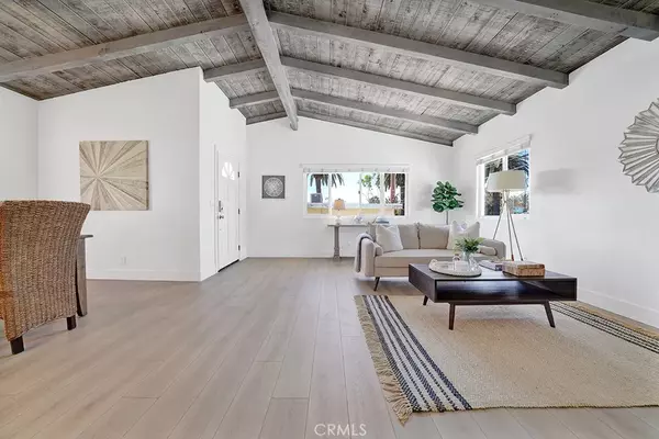 Corona Del Mar, CA 92625,330 Marguerite Avenue #C