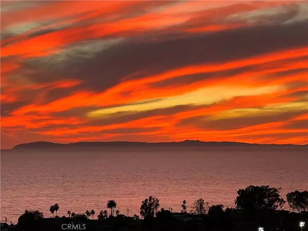 Laguna Beach, CA 92651,705 Temple Hills Drive