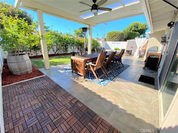 Costa Mesa, CA 92627,1741 Tustin Avenue #10D