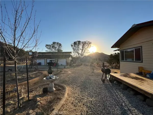 Caliente, CA 93518,12707 Rolling Oaks Road