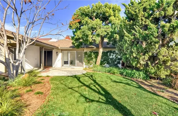 Corona Del Mar, CA 92625,1318 Outrigger Drive