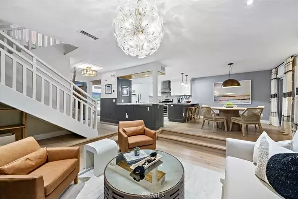 Corona Del Mar, CA 92625,1 Crest Circle #1