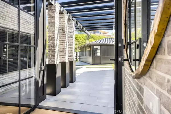 Corona Del Mar, CA 92625,5 San Martin Way