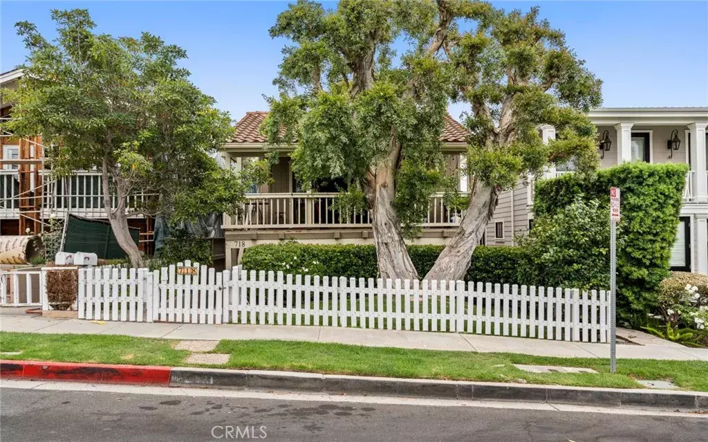 Corona Del Mar, CA 92625,718 Iris Avenue