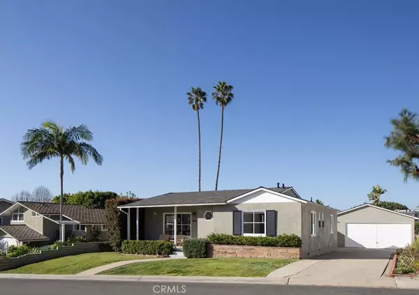 Corona Del Mar, CA 92625,565 Seaward Road