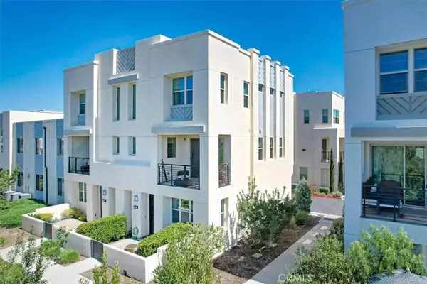 216 Harringay, Irvine, CA 92618