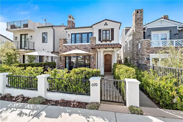 619 Poppy Avenue, Corona Del Mar, CA 92625