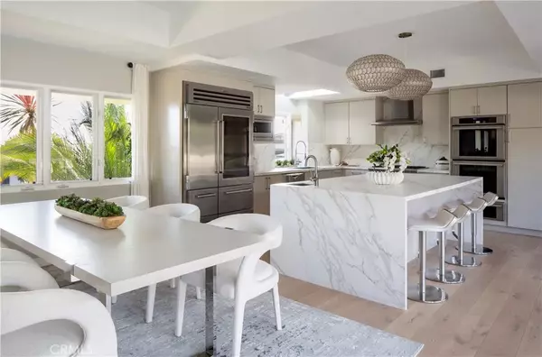 Laguna Beach, CA 92651,2526 Monaco Drive