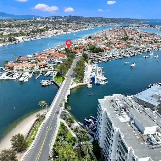 206 Via Antibes, Newport Beach, CA 92663