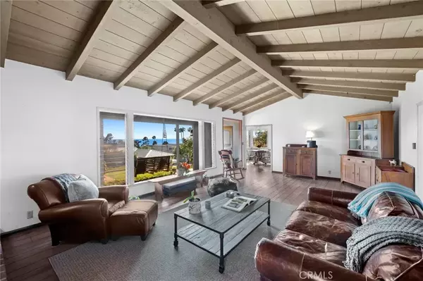 Laguna Beach, CA 92651,1640 Hillcrest Drive