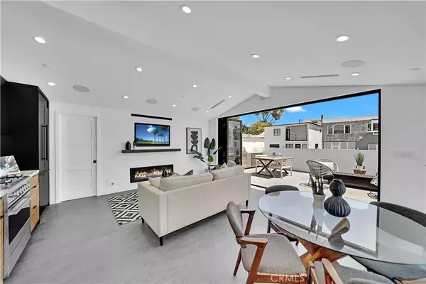 712 Iris, Corona Del Mar, CA 92625