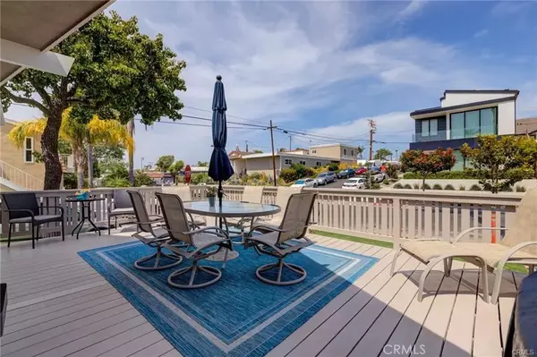 Corona Del Mar, CA 92625,600 Iris Avenue