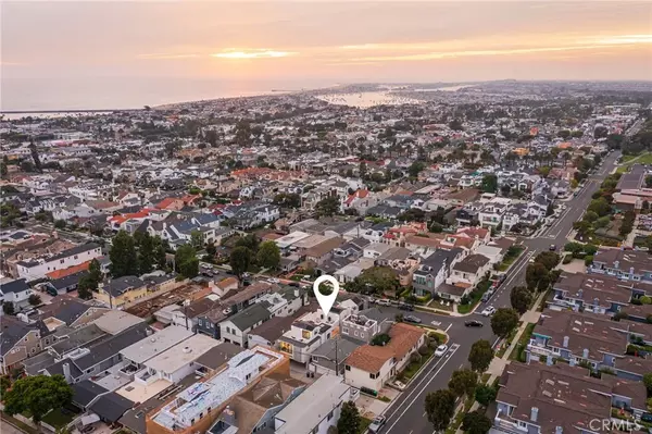 Corona Del Mar, CA 92625,716 Orchid Avenue