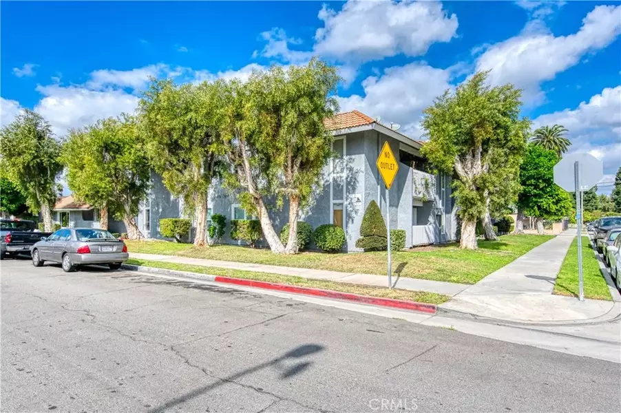 1201 W Diamond Street, Anaheim, CA 92801
