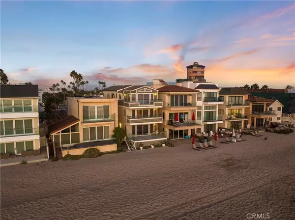 Surfside, CA 90743,9 A Surfside Avenue