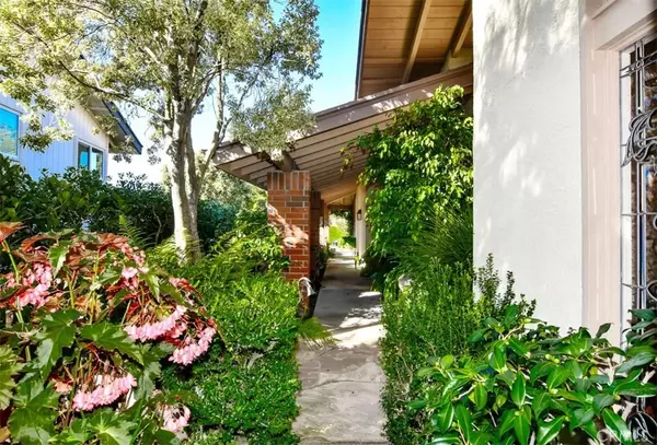 Corona Del Mar, CA 92625,117 Jasmine Creek Drive