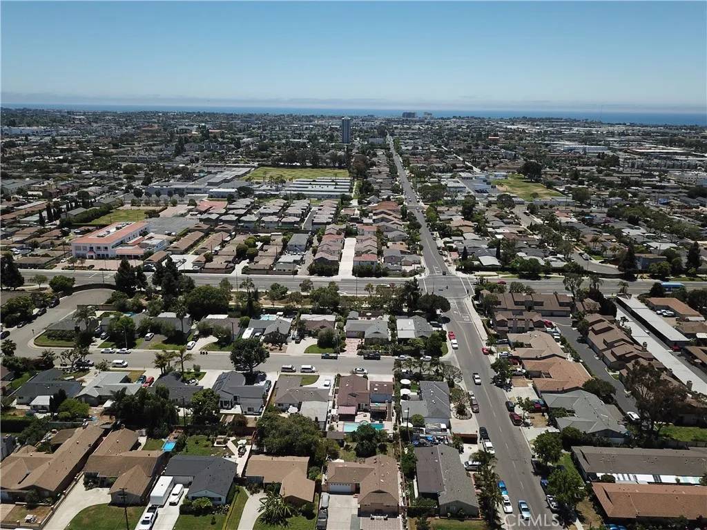 Costa Mesa, CA 92627,2171 Pomona Avenue