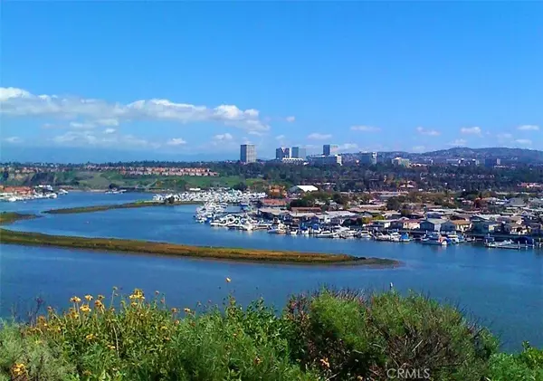 Newport Beach, CA 92660,238 Plymouth