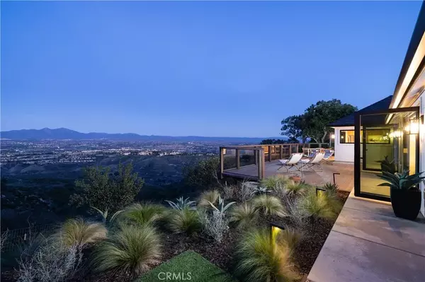 Laguna Beach, CA 92651,2975 Alpine Way