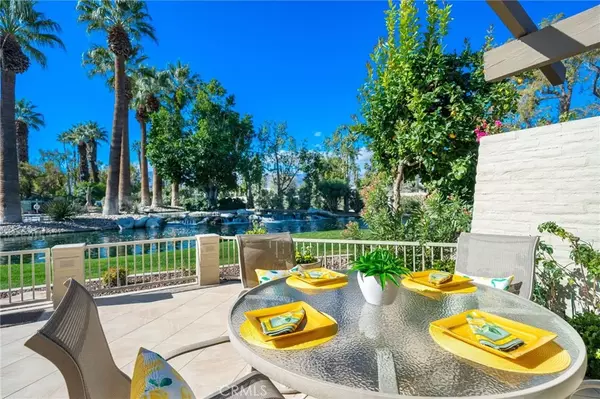 65 Laredo Lane, Palm Desert, CA 92211