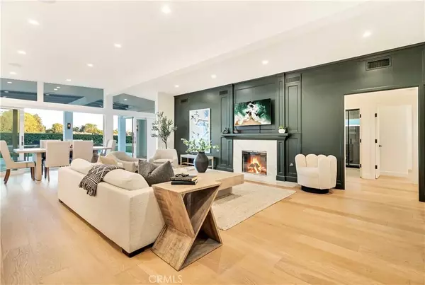 Corona Del Mar, CA 92625,618 Ramona Drive